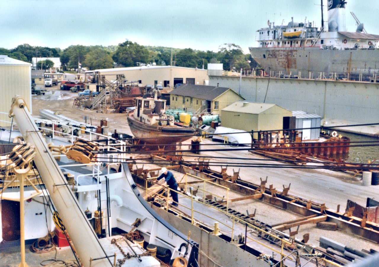 Mesquite Sturgeon Bay Yards